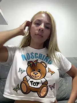 DollMagguie online show from January 2025 03:09:02 AM