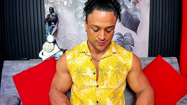 MikeEstevess online show from September 2025 05:56:01 AM