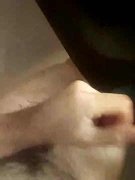 hungandnerdy420 online show from October 2025 10:05:01 PM