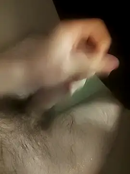 hungandnerdy420 online show from October 2025 06:13:02 AM