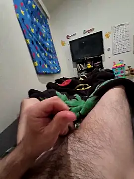 Snapshot of hungandnerdy420 chatting on May 2026 07:13:02 AM hungandnerdy420 online show from May 2026 07:13:02 AM