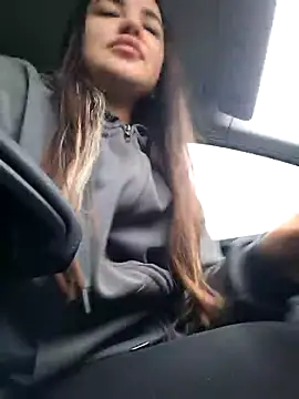 stacy stoone online show from November 2025 06:46:01 AM