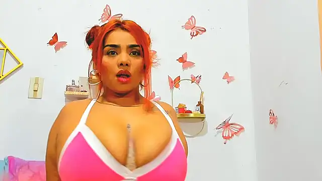 AnahiSmitth online show from September 2025 08:03:01 PM