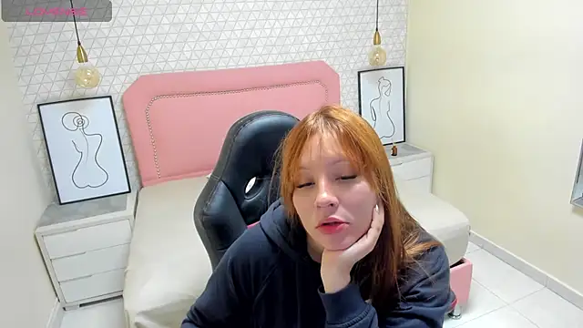 Kittytimberlake online show from September 2025 12:10:02 PM