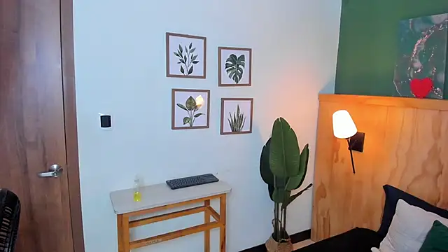 jacob-coper online show from October 2025 03:13:02 AM