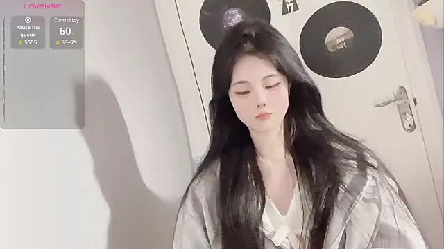 Qedgjwyz1 online show from February 2025 03:38:02 PM