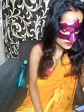 Snapshot of REVA_DARLING chatting on June 2026 07:16:02 AM REVA DARLING online show from June 2026 07:16:02 AM