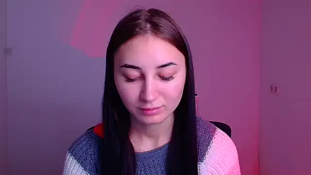 Jennifer Blum online show from December 2024 06:20:02 AM