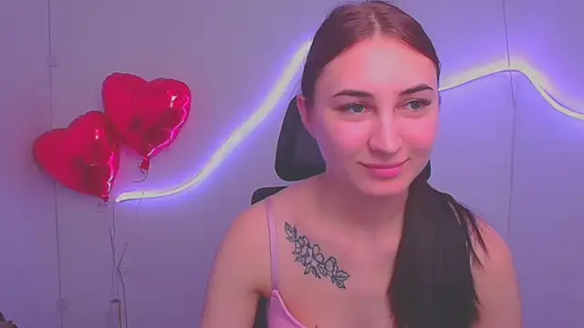 Jennifer Blum online show from March 2025 02:10:01 AM