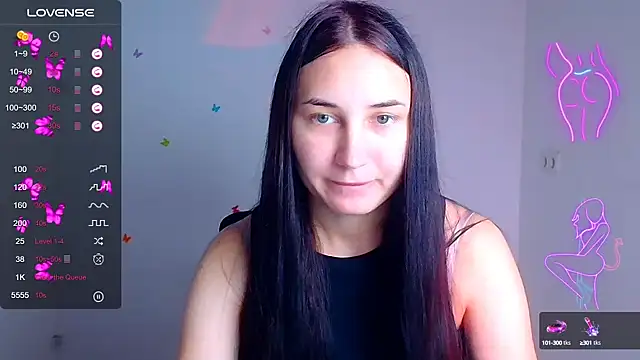 Jennifer Blum online show from September 2025 05:09:02 AM