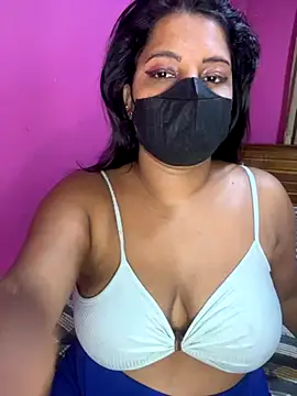 NOORA-GIRL online show from October 2025 02:33:01 AM