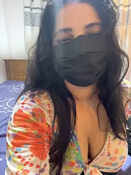 NOORA-GIRL online show from April 2026 09:53:01 PM