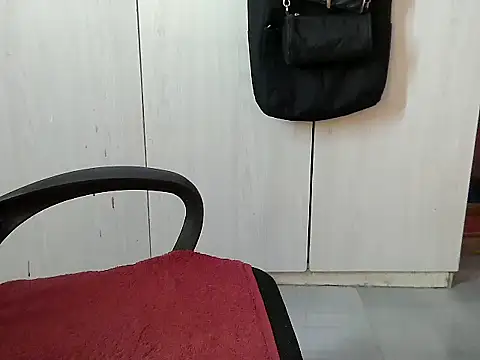 Destiny Desire online show from September 2025 05:24:01 PM