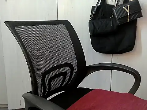 Destiny Desire online show from September 2025 01:59:01 PM