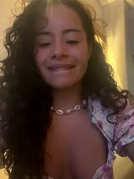 Marie Rose online show from October 2025 09:14:01 PM