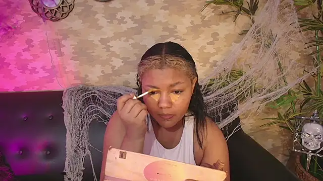 cherry chel online show from October 2025 03:29:02 PM