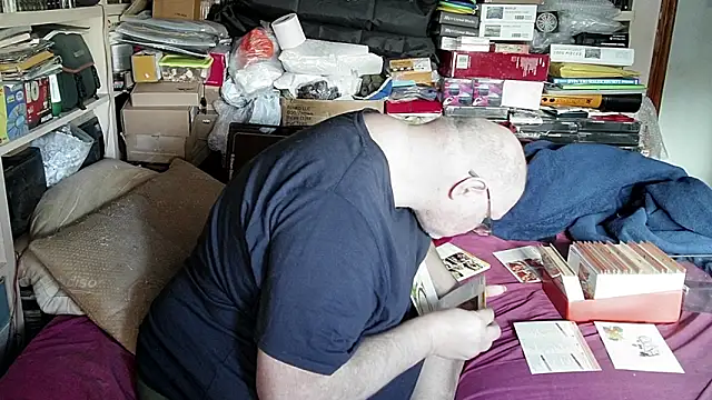 hadeszeuss2 online show from January 2025 02:36:01 PM