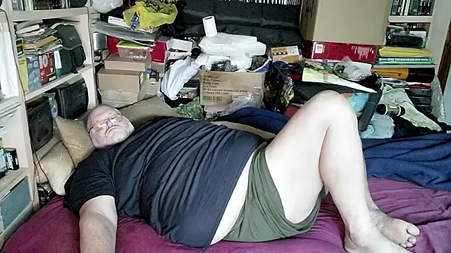 hadeszeuss2 online show from February 2025 04:59:02 PM