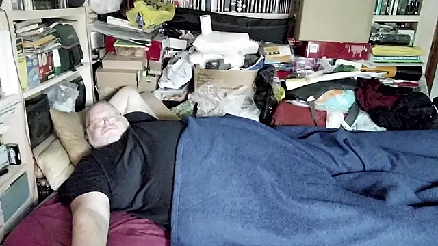 hadeszeuss2 online show from February 2025 02:41:01 PM