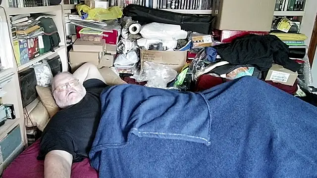 hadeszeuss2 online show from March 2025 02:42:02 PM