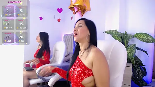 Camille jhonson online show from March 2025 04:29:02 PM