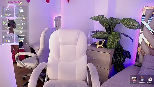 Camille jhonson online show from March 2025 10:24:01 AM