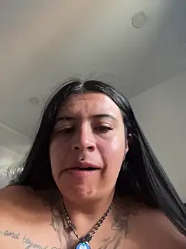 Snapshot of Devilsweet17 chatting on June 2026 09:41:01 PM Devilsweet17 online show from June 2026 09:41:01 PM