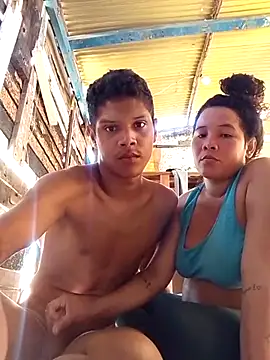 daniel traviexxxo online show from October 2025 01:40:02 PM