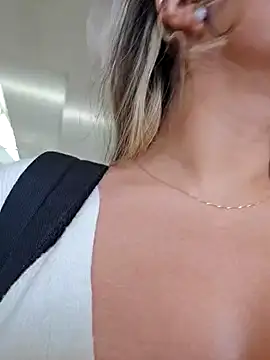 Karen San Miguel online show from January 2025 07:06:01 PM