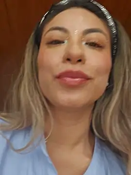 Karen San Miguel online show from February 2025 07:58:02 PM