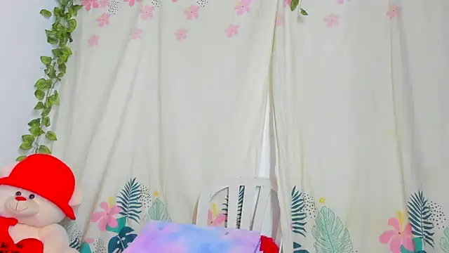 Dear anne online show from October 2025 09:36:02 PM