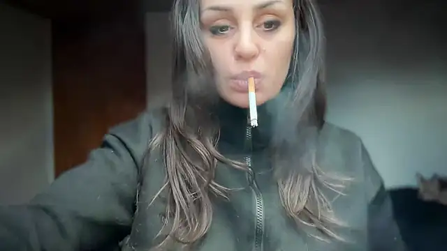 JeSuisUnTapin online show from March 2025 01:08:02 PM