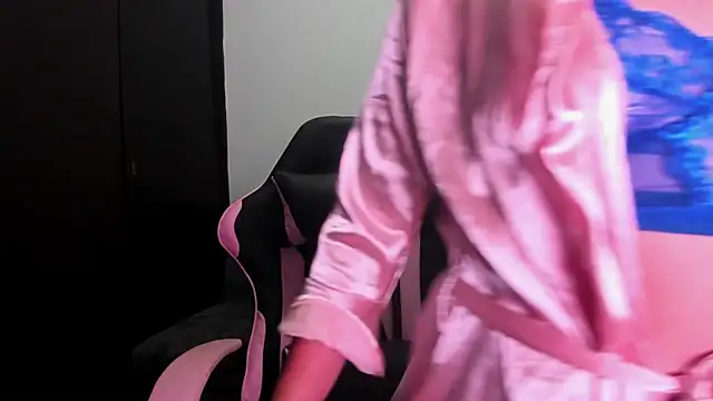 Tender lia online show from November 2025 09:58:01 PM