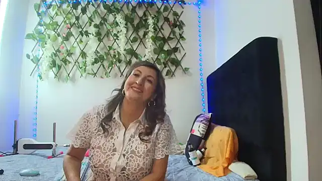 any mour online show from October 2025 05:21:02 PM