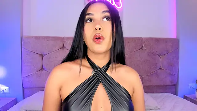 Cameliaa Smiith online show from December 2024 03:37:01 AM