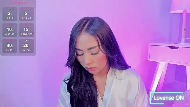 Cameliaa Smiith online show from November 2025 03:38:02 AM