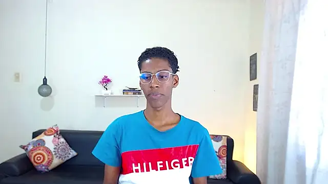 maiki18  online show from January 2025 07:29:02 PM