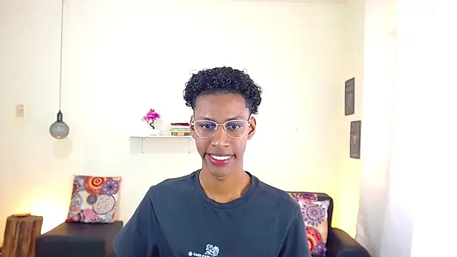 maiki18  online show from March 2025 01:51:01 PM