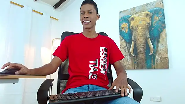 maiki18  online show from September 2025 01:55:01 PM