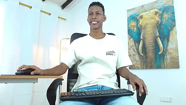 maiki18  online show from September 2025 02:06:02 PM