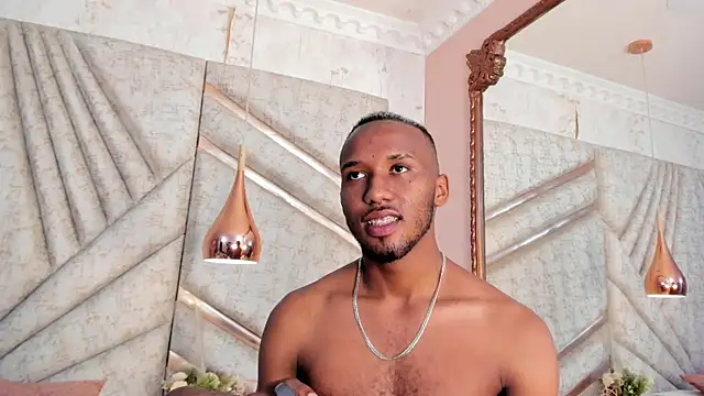 JamesParck online show from March 2025 06:43:01 PM