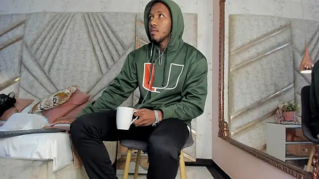 JamesParck online show from March 2025 12:01:02 PM