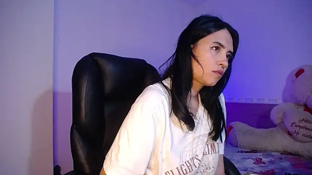 keelly richaardson1 online show from January 2025 10:47:02 PM