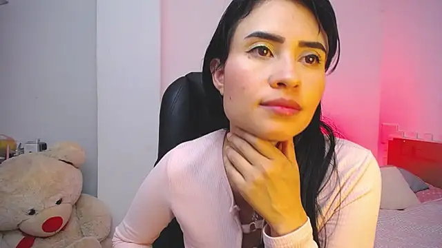 keelly richaardson1 online show from February 2025 04:23:02 AM