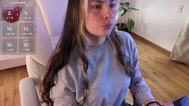 brandy sweet  online show from October 2025 02:04:02 PM