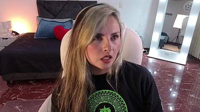 brandy sweet  online show from January 2026 03:54:01 AM