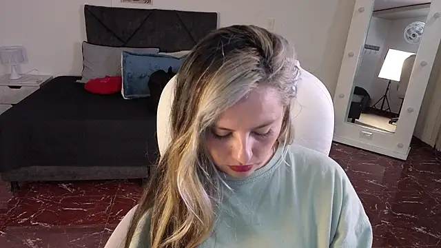 brandy sweet  online show from January 2026 04:06:01 AM