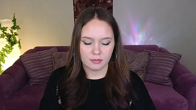 miki miki cutie  online show from December 2024 07:57:01 PM