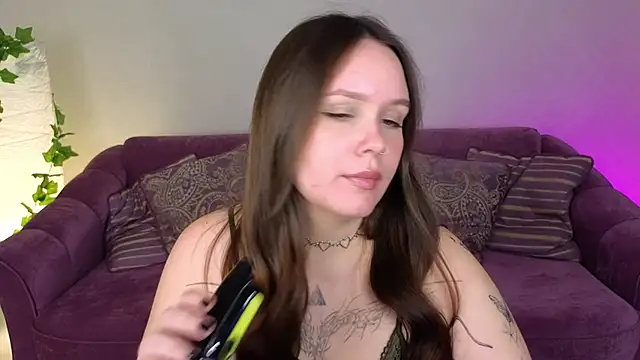 miki miki cutie  online show from January 2025 07:55:01 PM