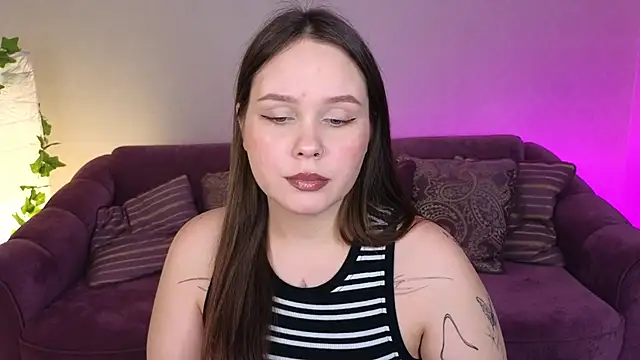 miki miki cutie  online show from January 2025 04:50:02 PM